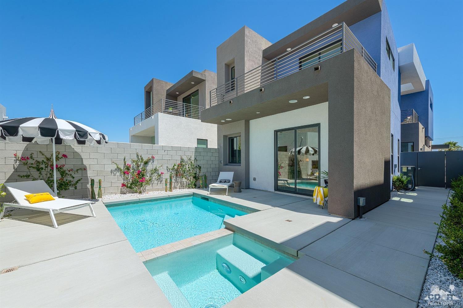 Image Number 1 for 503 Paragon Loop in Palm Springs