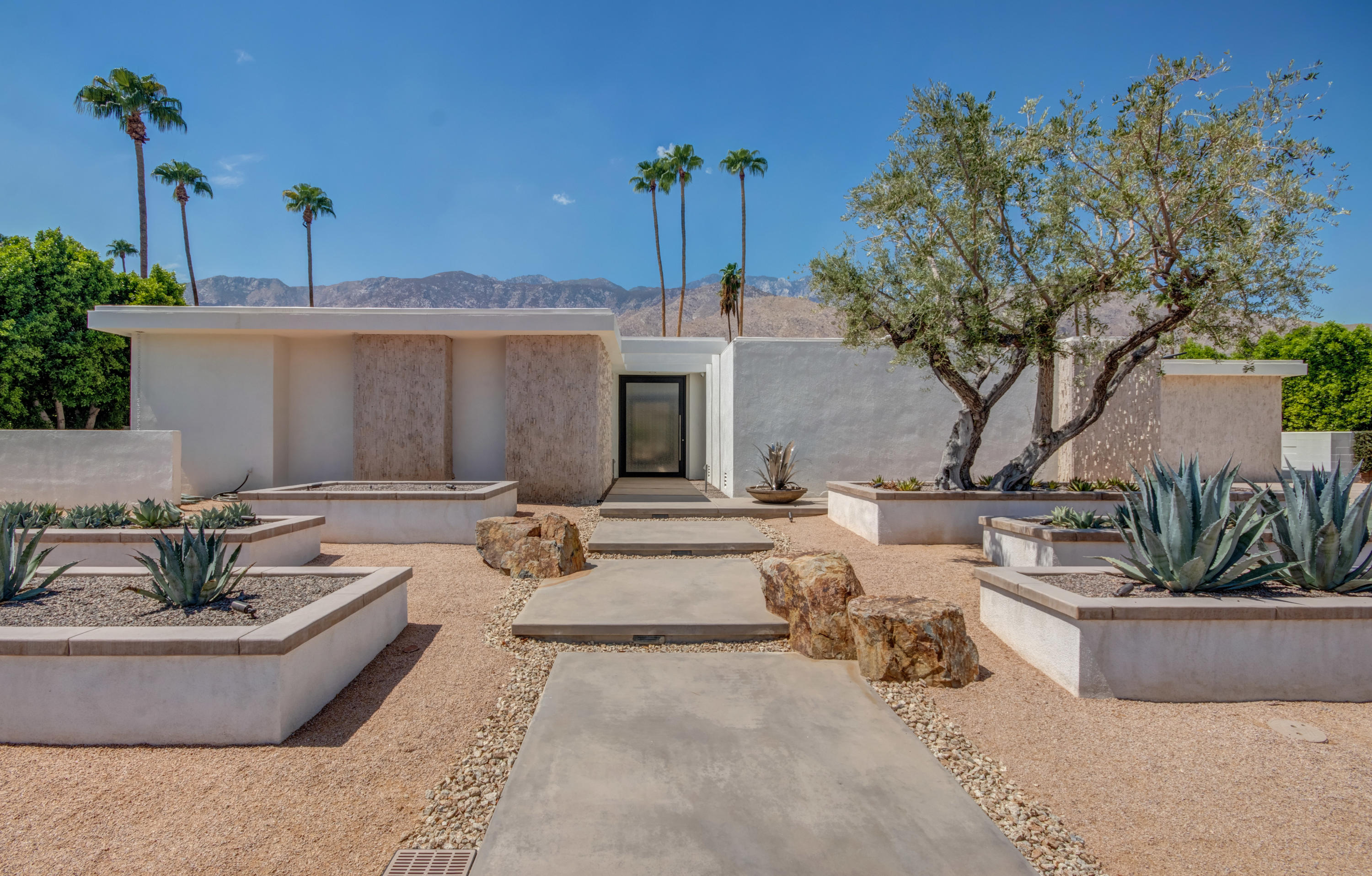Image Number 1 for 2397 S Caliente Drive in Palm Springs