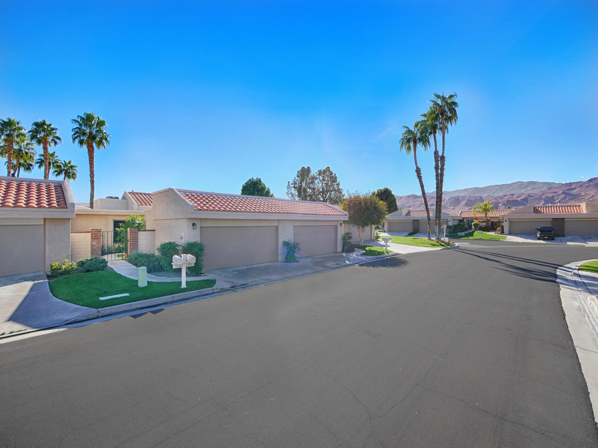 Image Number 1 for 35982 Paseo Circulo in Cathedral City