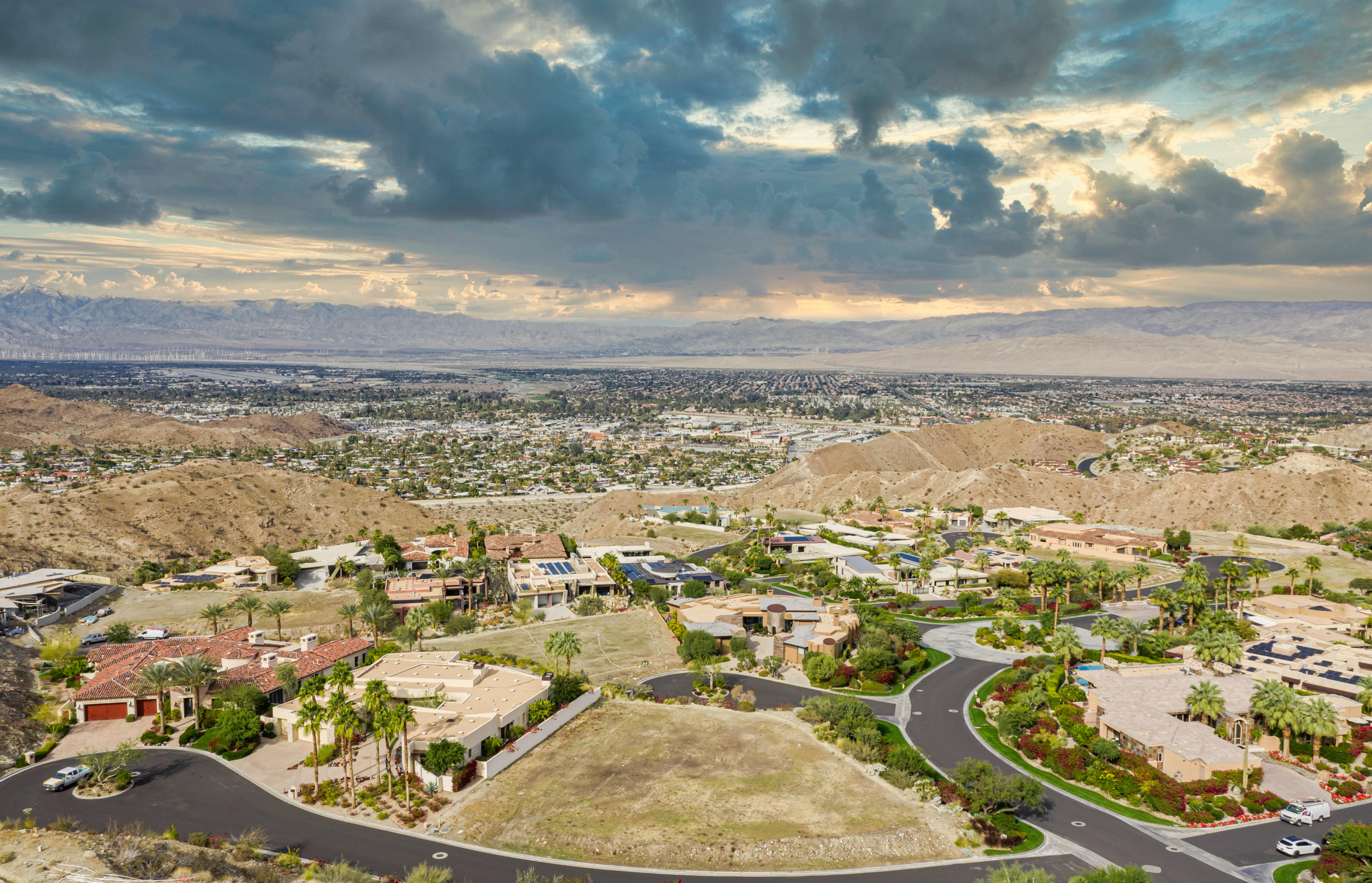 Image Number 1 for 29 Hillcrest Drive in Rancho Mirage