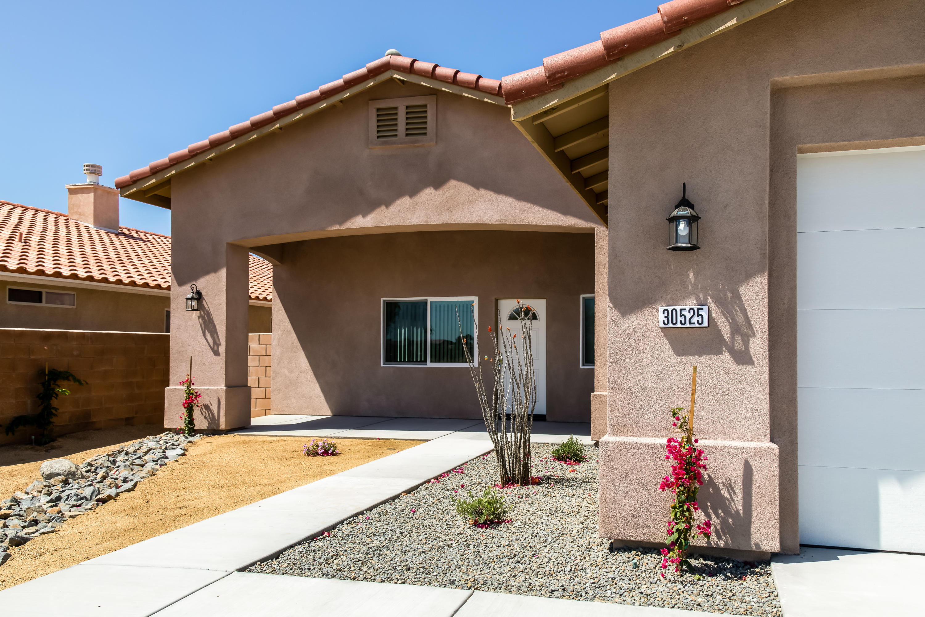 Image Number 1 for 30525 Avenida Los Ninos in Cathedral City