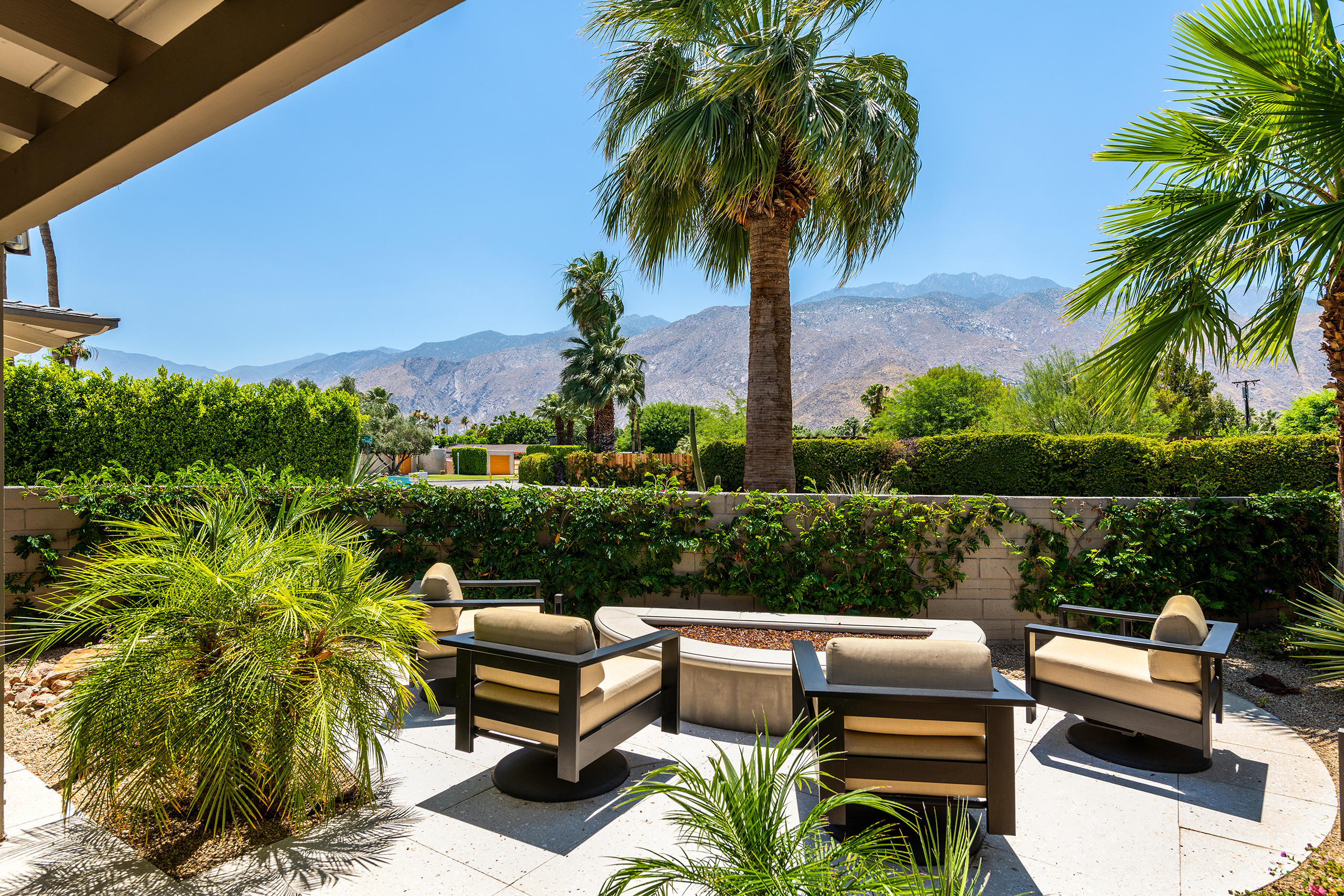 Image Number 1 for 620 N Hermosa Drive in Palm Springs