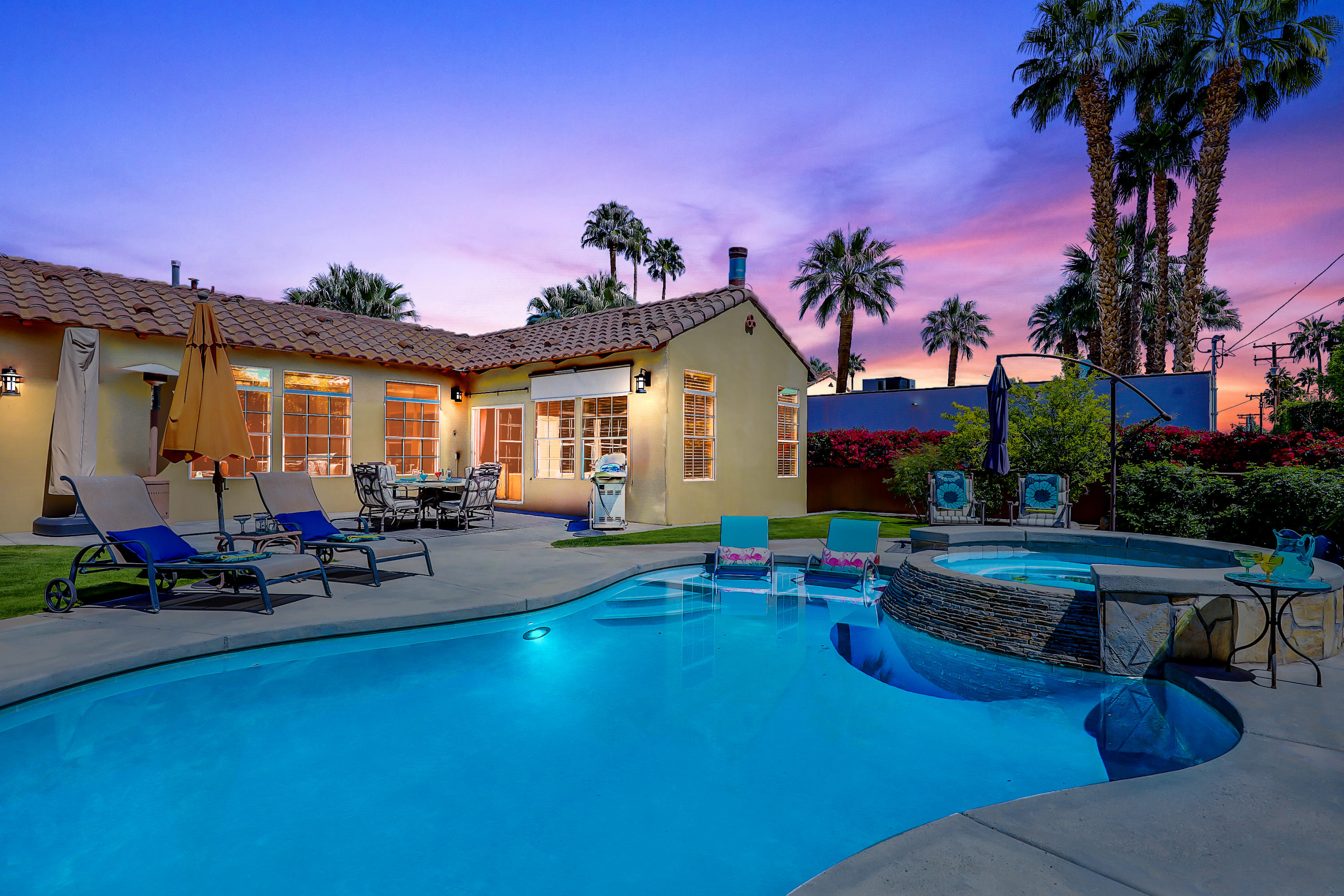 Image Number 1 for 175 E Mesquite Avenue in Palm Springs