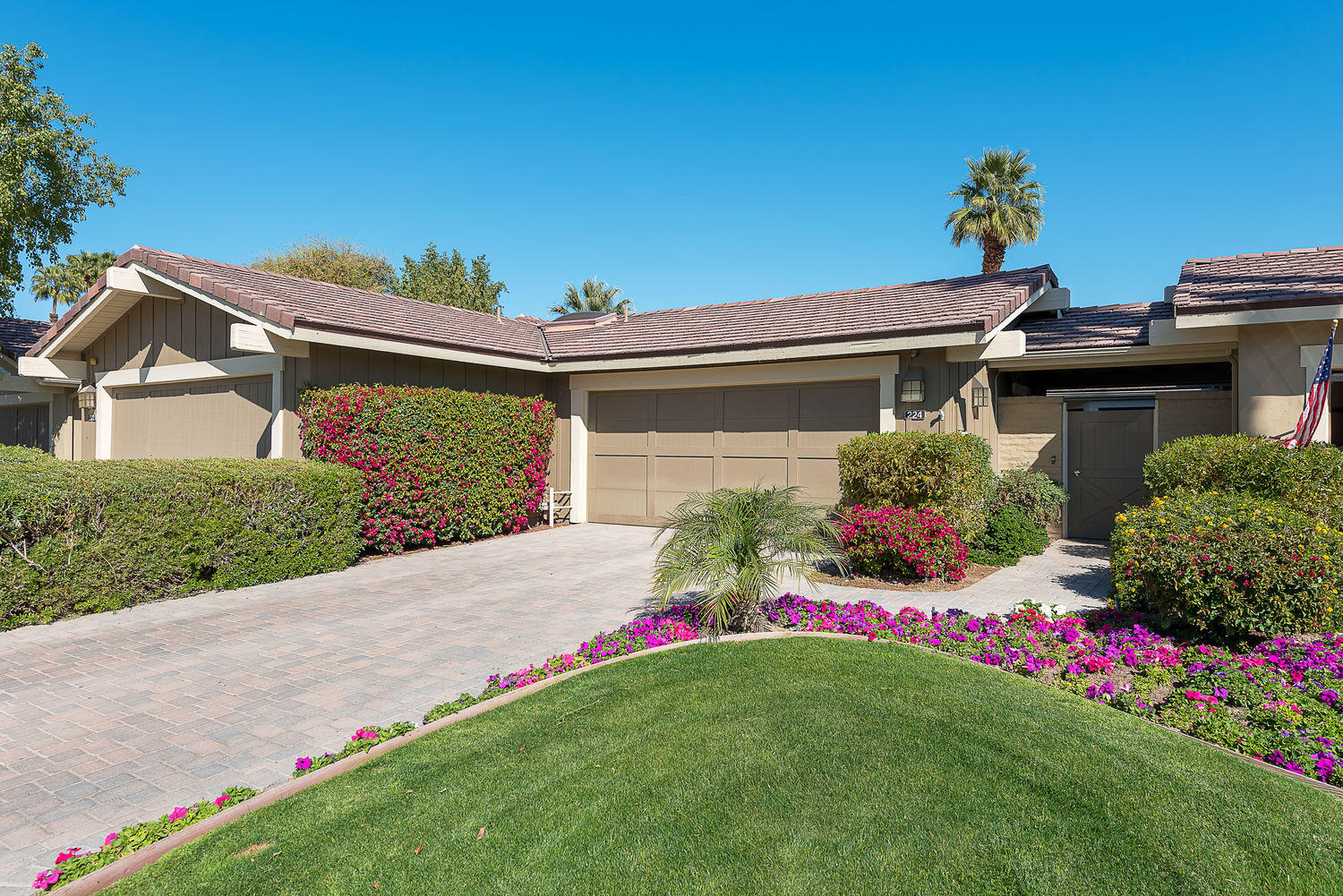 Image Number 1 for 224 Green Mountain Dr in Palm Desert