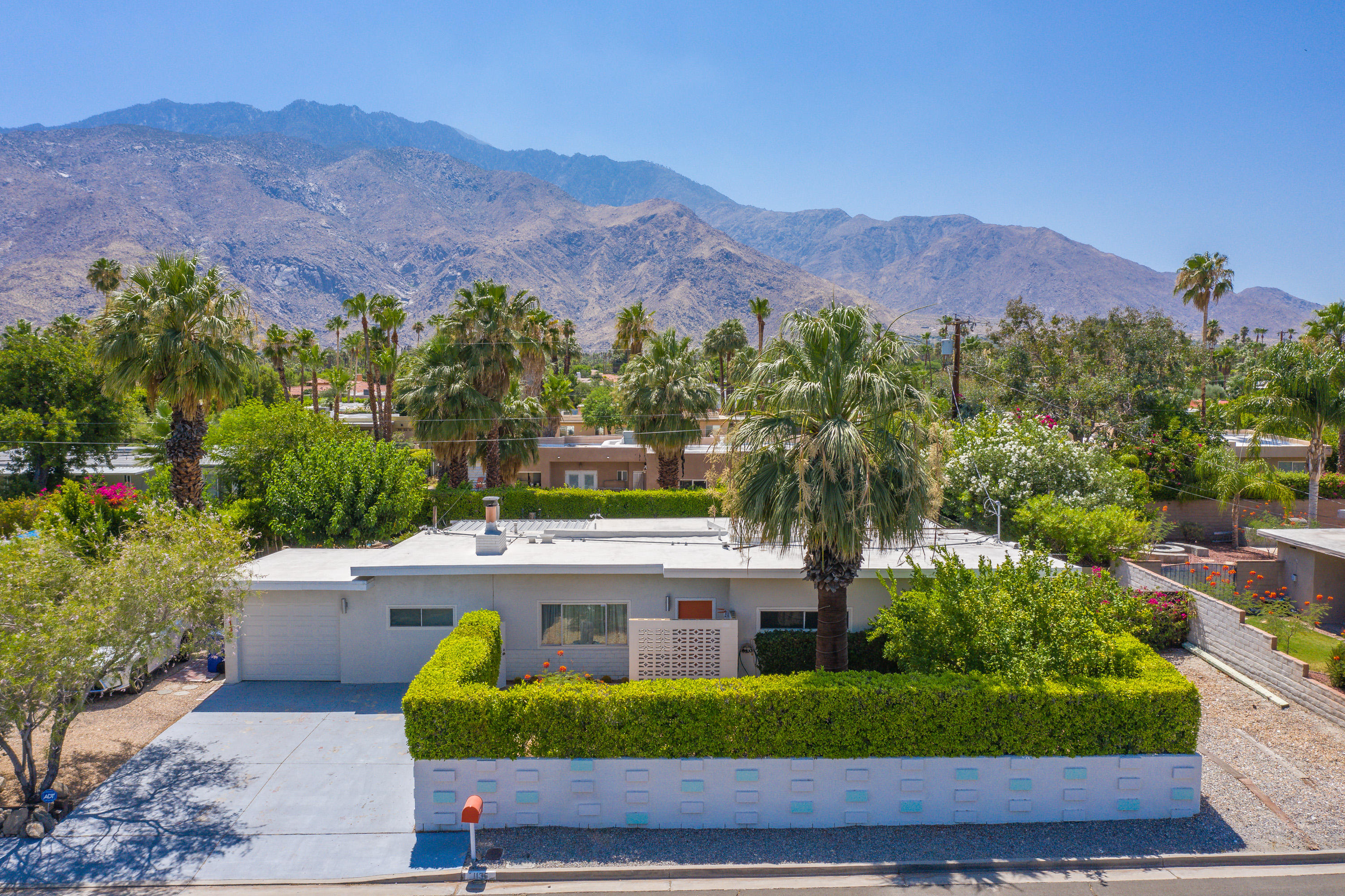 Image Number 1 for 1135 N Sunrise Way in Palm Springs