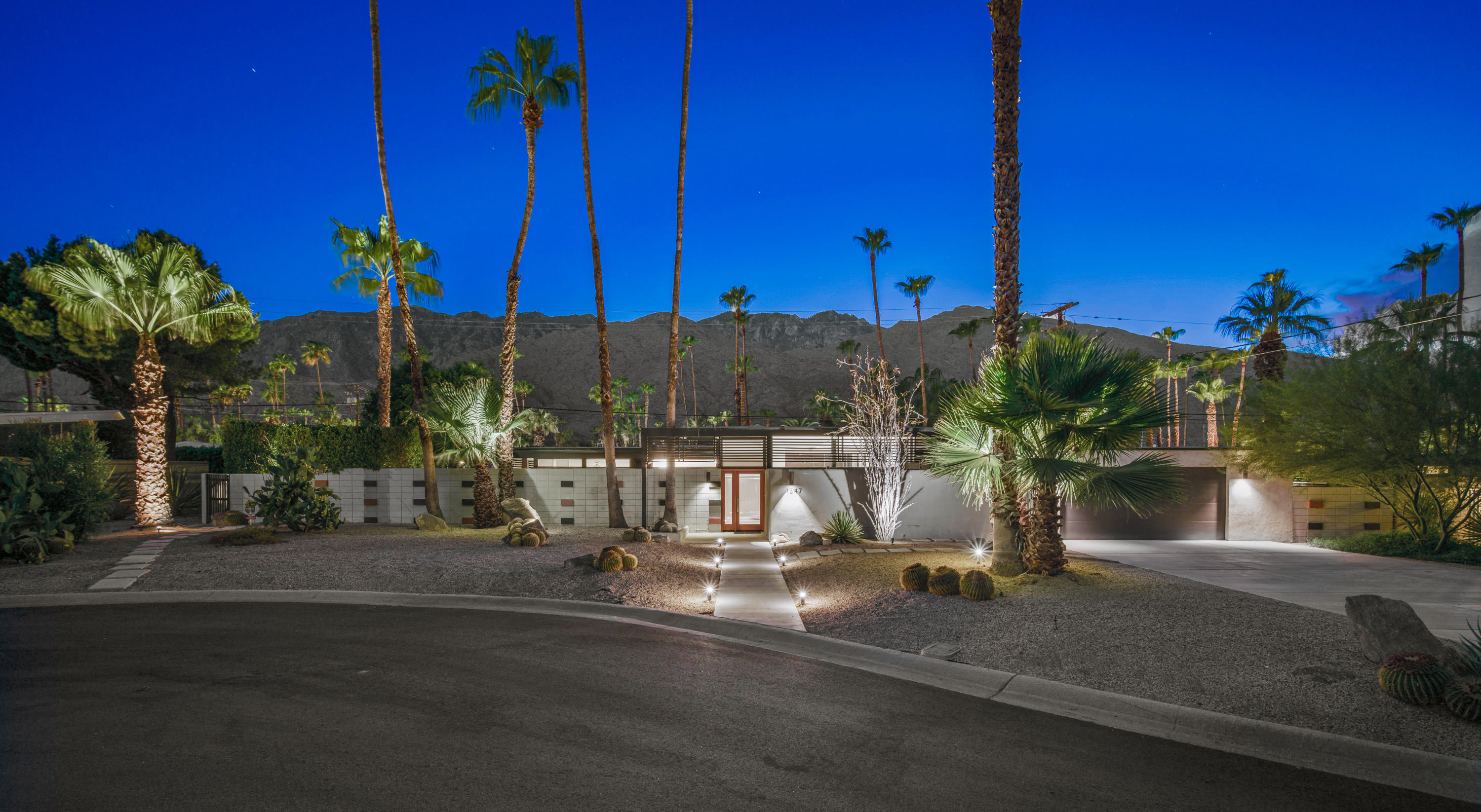 Image Number 1 for 1847 Apache Circle in Palm Springs