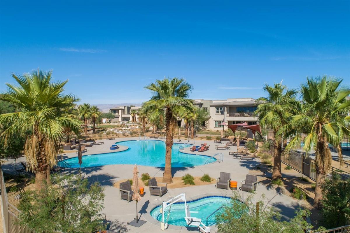 Image Number 1 for 2401 Retreat Circle in Palm Desert
