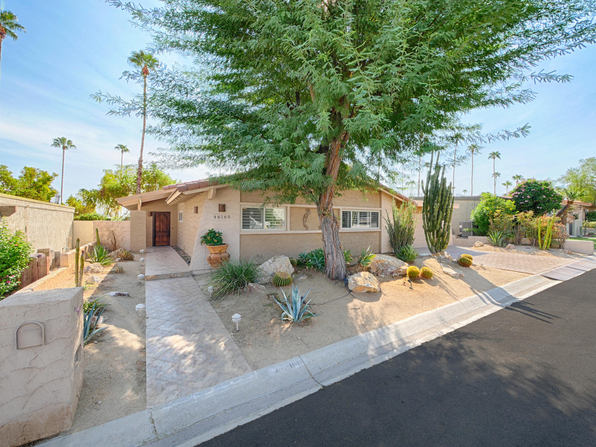 Image Number 1 for 46160 Burroweed Lane in Palm Desert