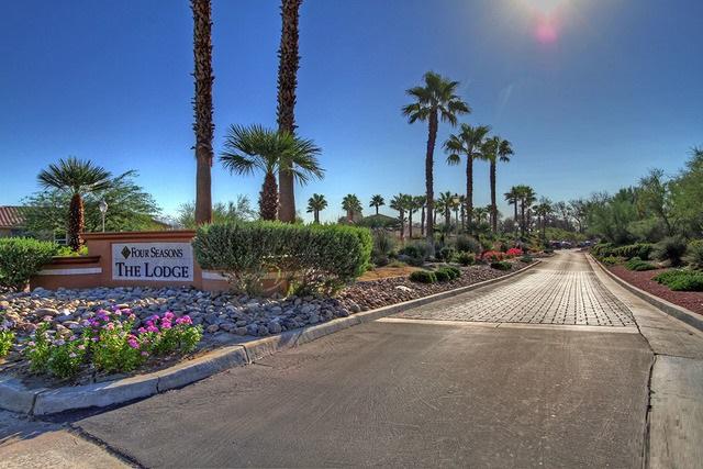Image Number 1 for 2571 Savanna Way in Palm Springs