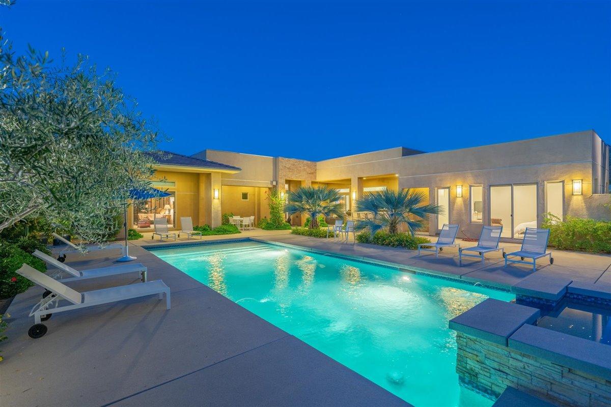 Image Number 1 for 702 Bella Cara Way in Palm Springs
