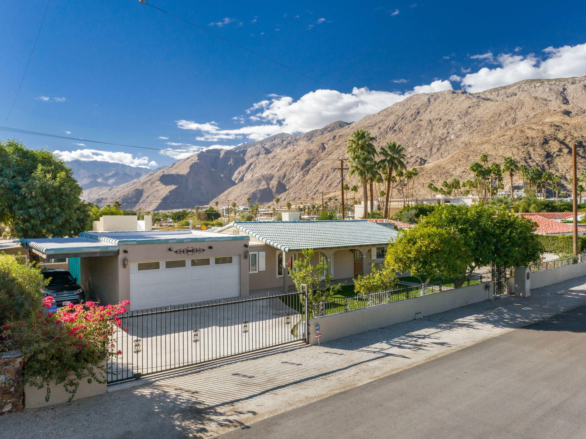Image Number 1 for 477 E Via Colusa in Palm Springs
