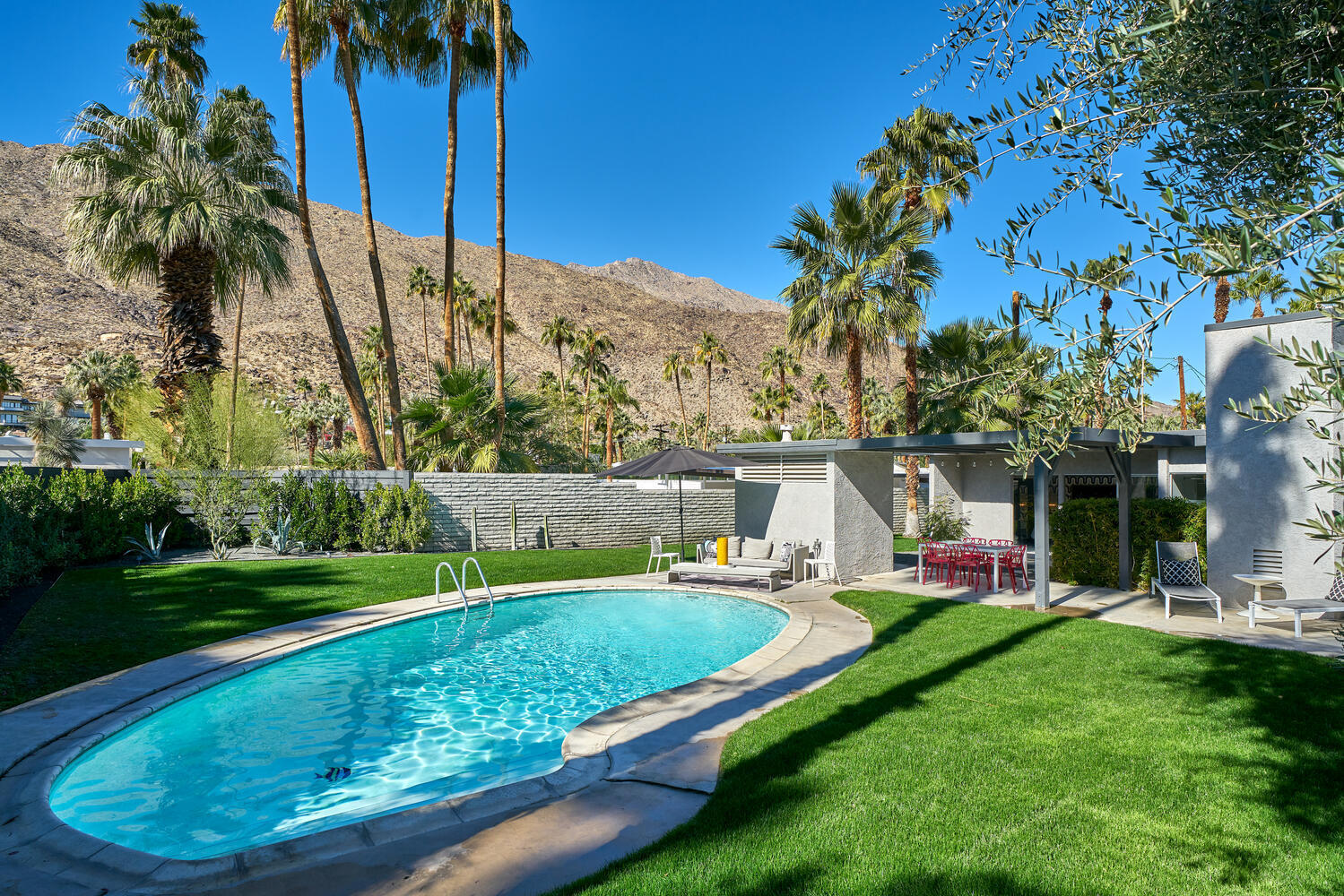 Image Number 1 for 2055 S Palm Canyon Drive in Palm Springs
