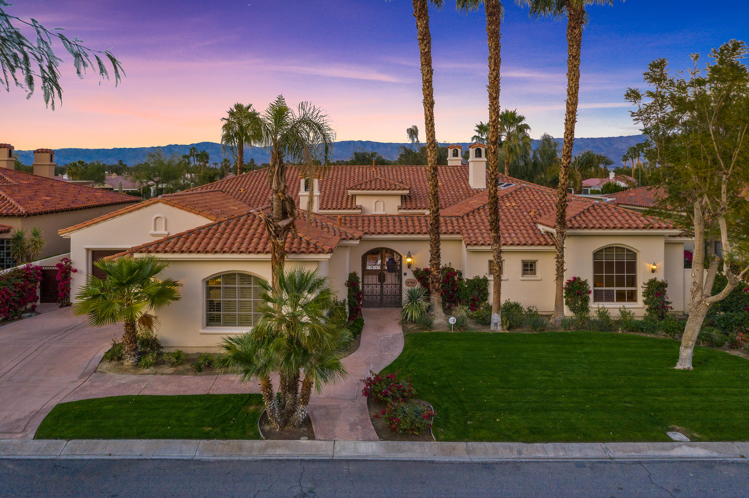 Image Number 1 for 79434 Cetrino in La Quinta