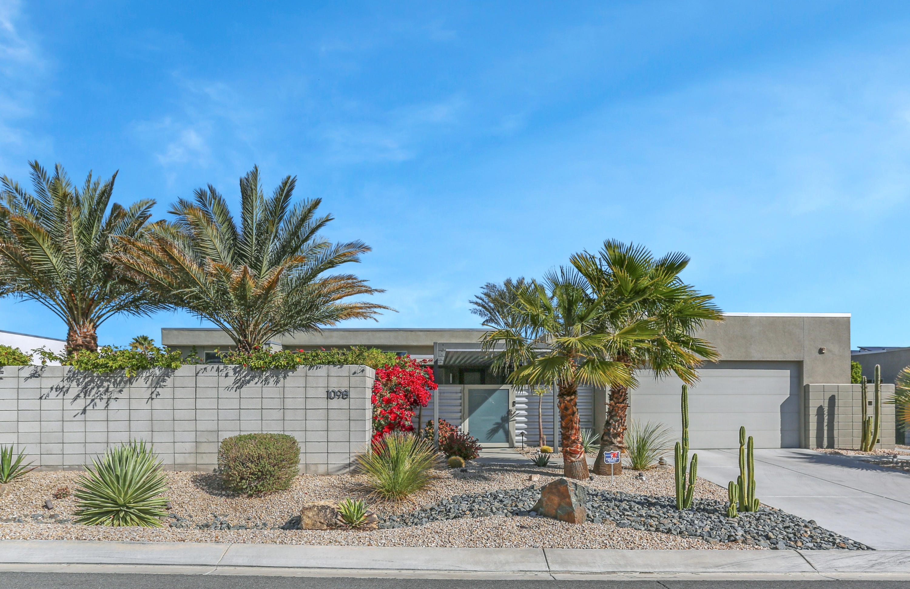 Image Number 1 for 1098 Enamor Court in Palm Springs
