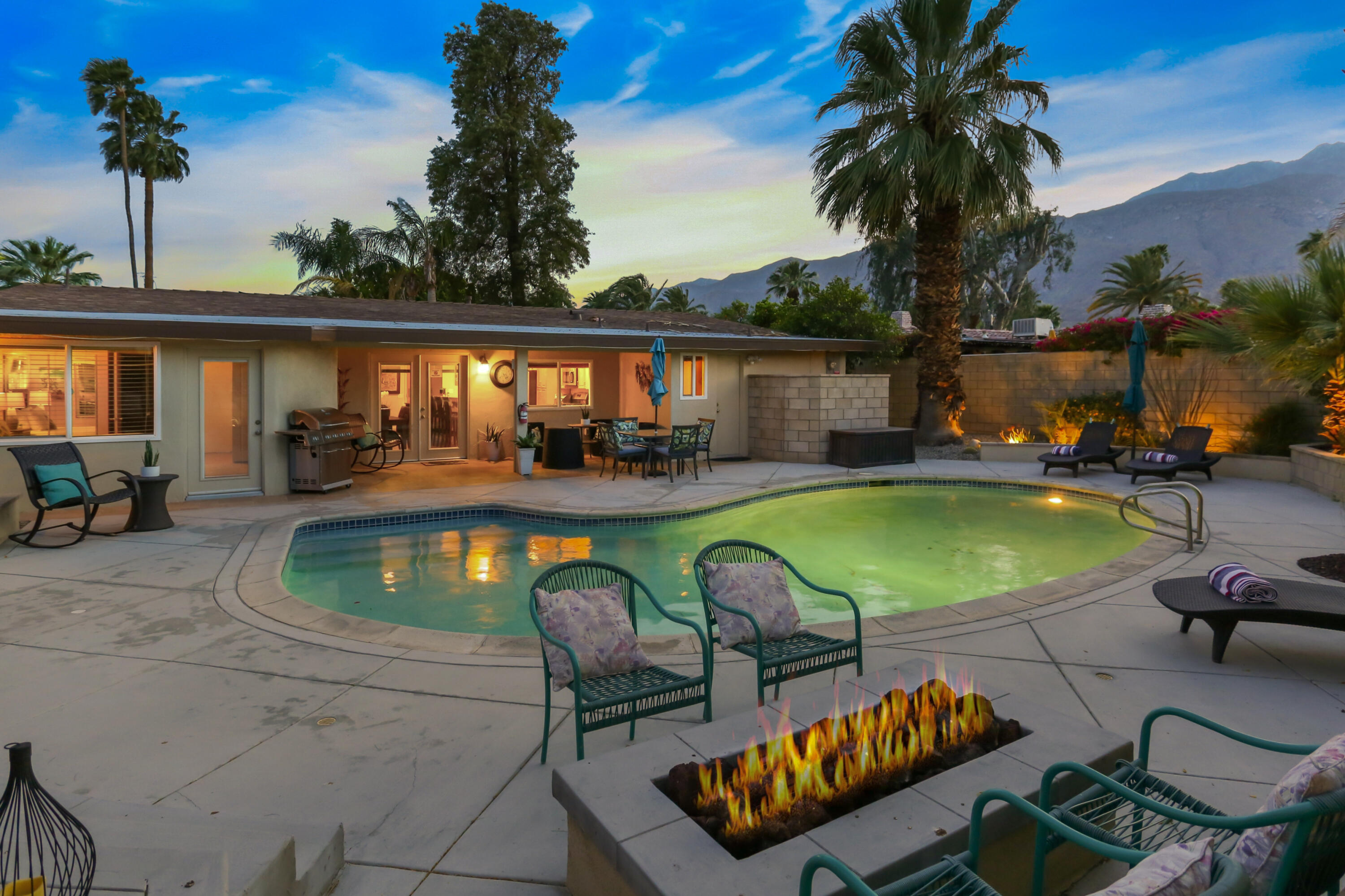 Image Number 1 for 1370 E Buena Vista Drive in Palm Springs