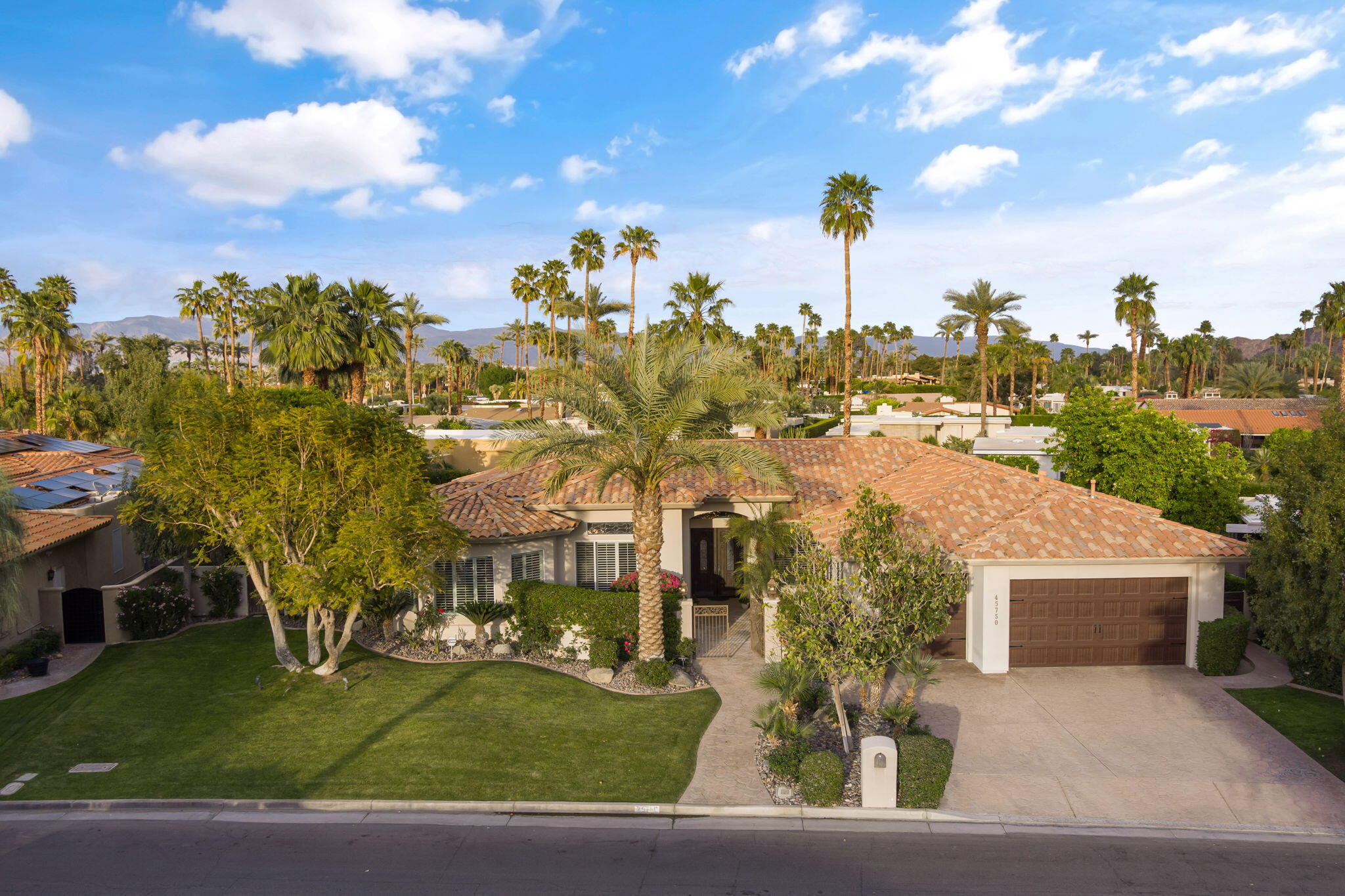 Image Number 1 for 45750 Apache Road in Indian Wells