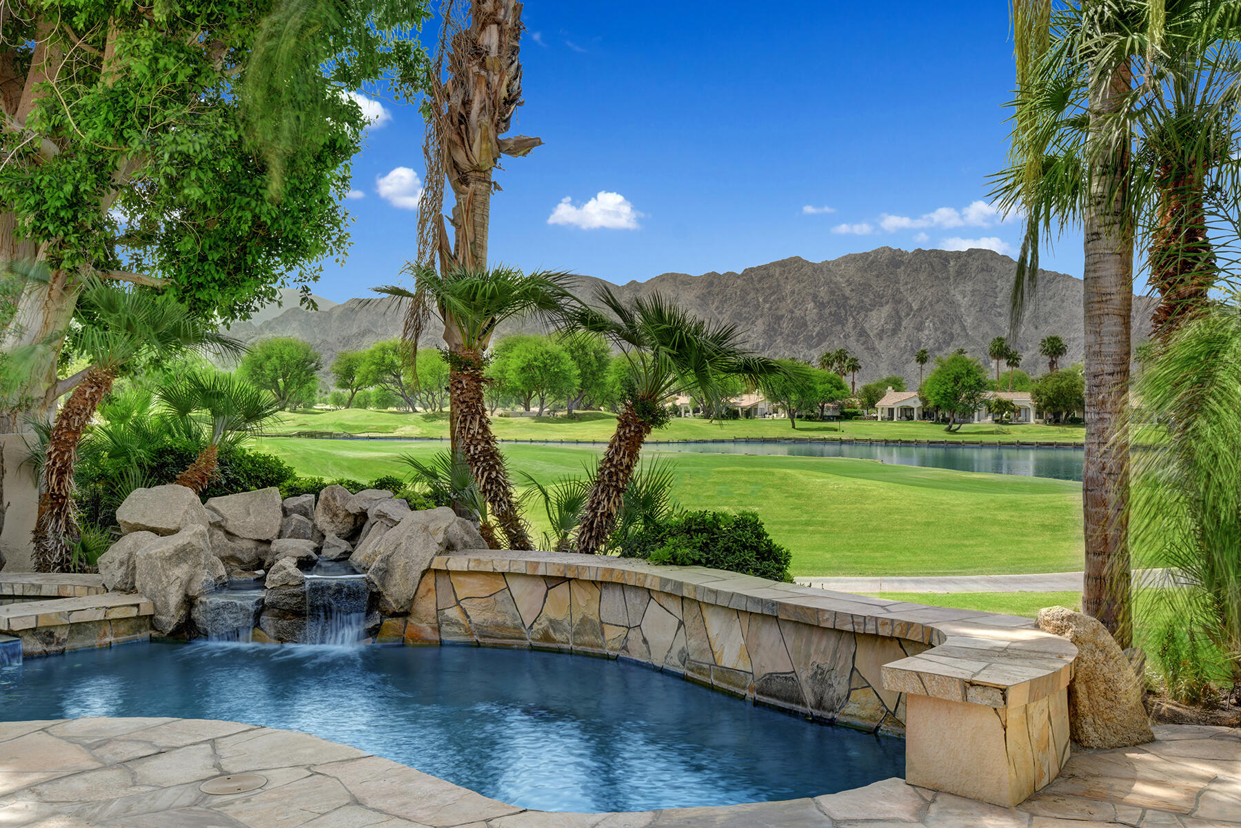 Image Number 1 for 54307 Southern Hills in La Quinta