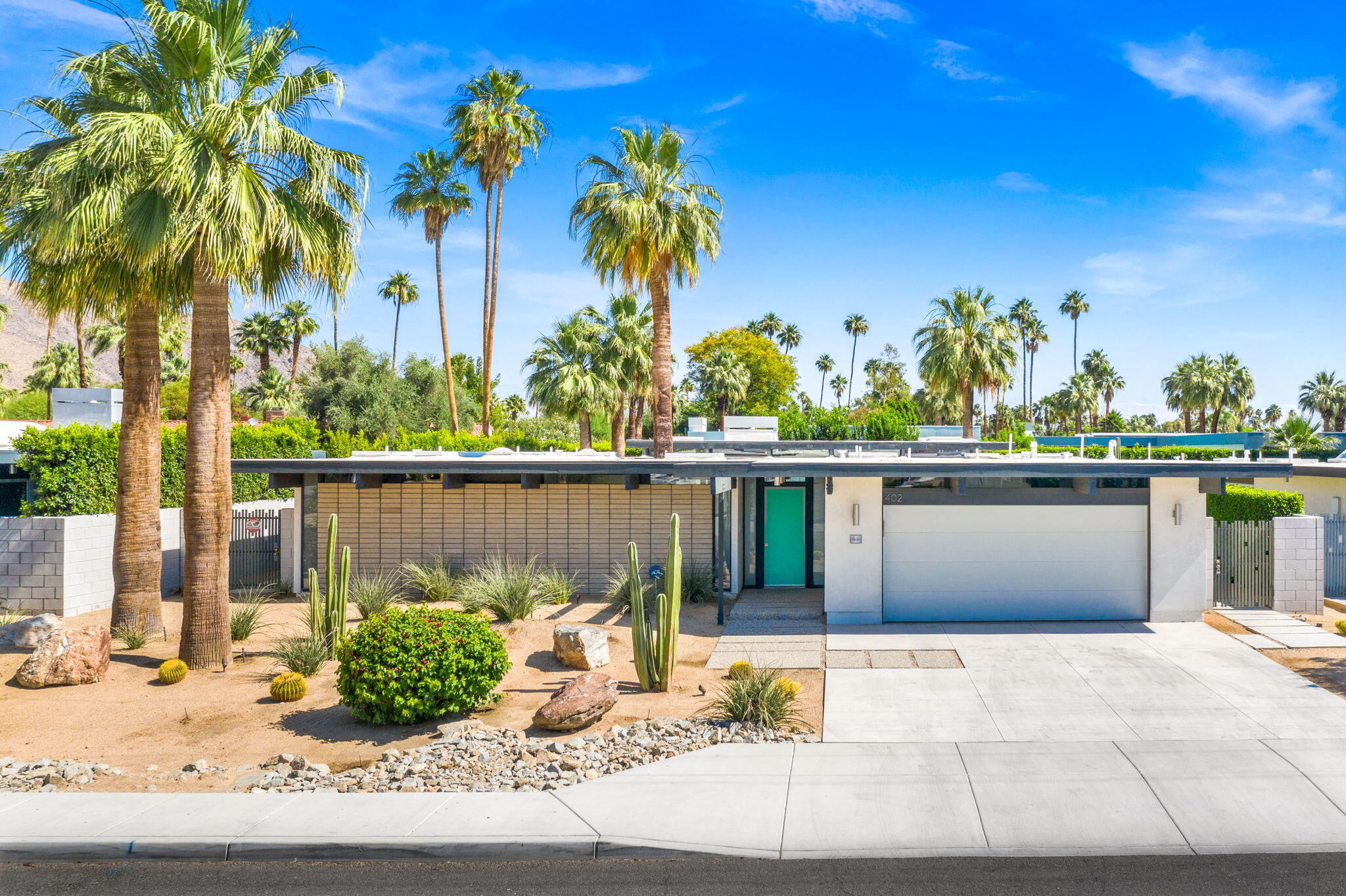 Image Number 1 for 402 E Sonora Road in Palm Springs