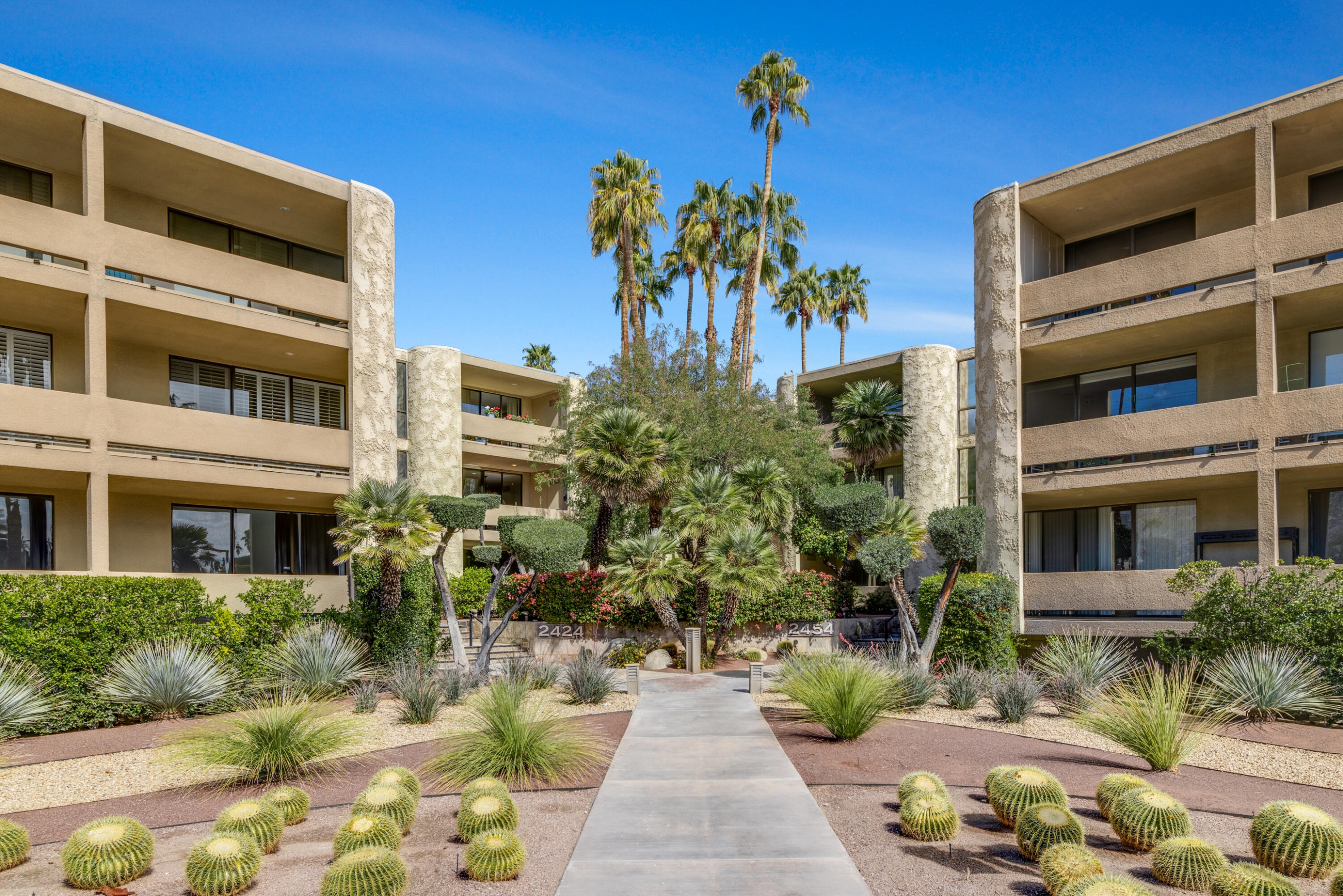 Image 1 for 2424 Palm Canyon DR #2d