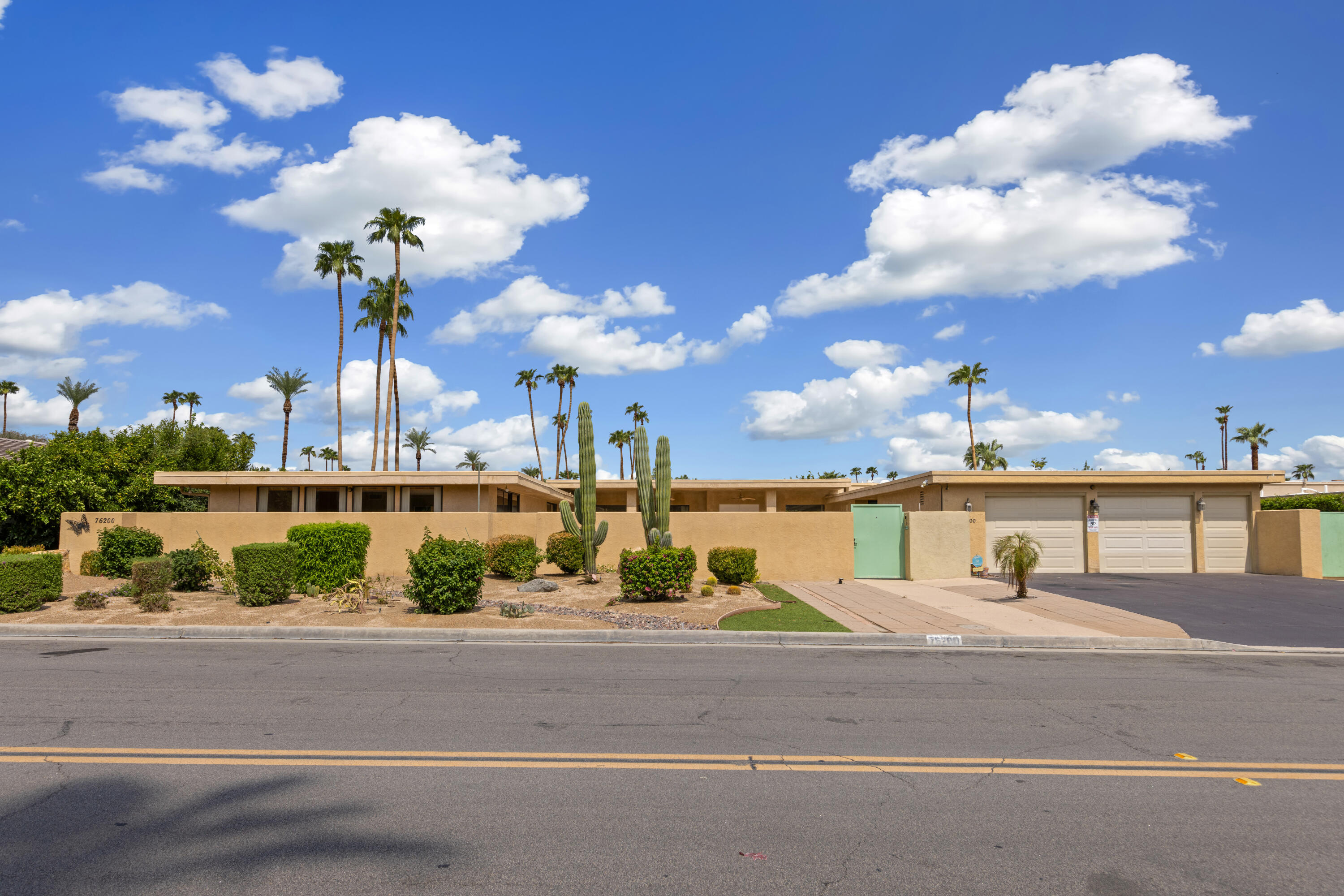 Image Number 1 for 76200 Fairway Drive in Indian Wells