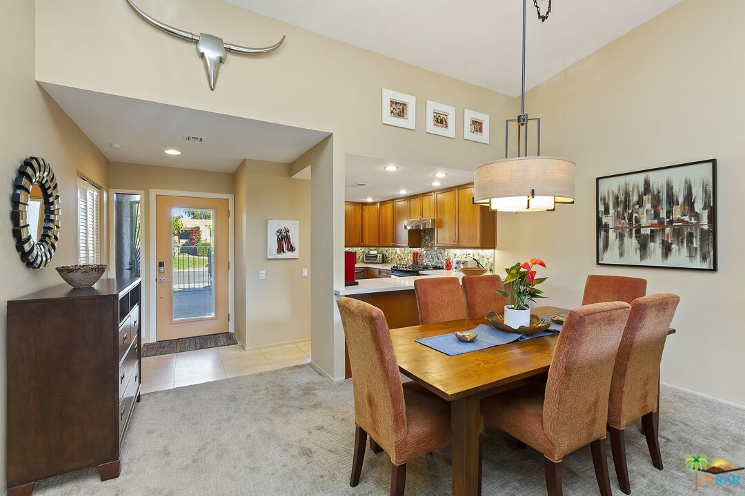 Image 15 for 1183  N TIFFANY CIR