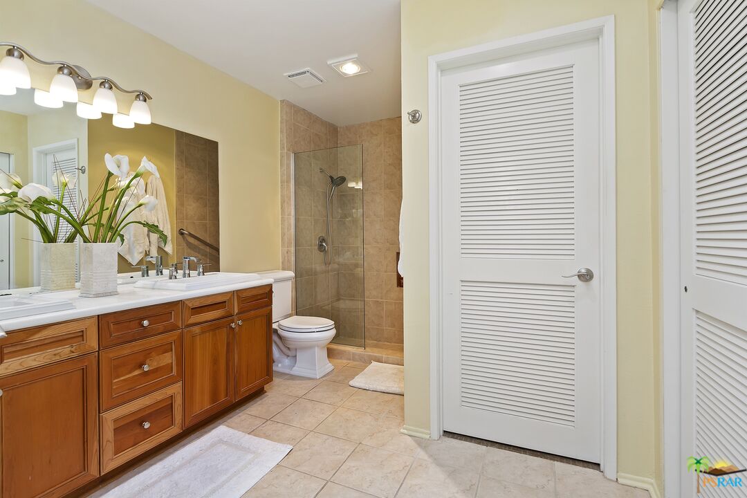 Image 31 for 1183  N TIFFANY CIR