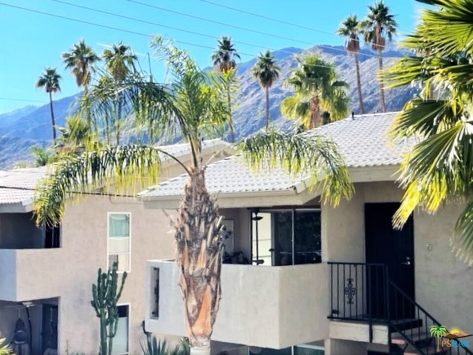 Image 2 for 747 RIVERSIDE DR #6