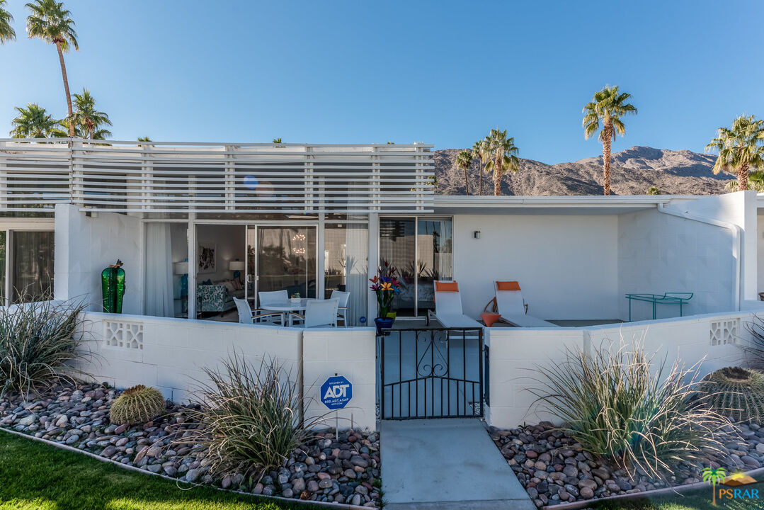 Image 10 for 2326  S SIERRA MADRE