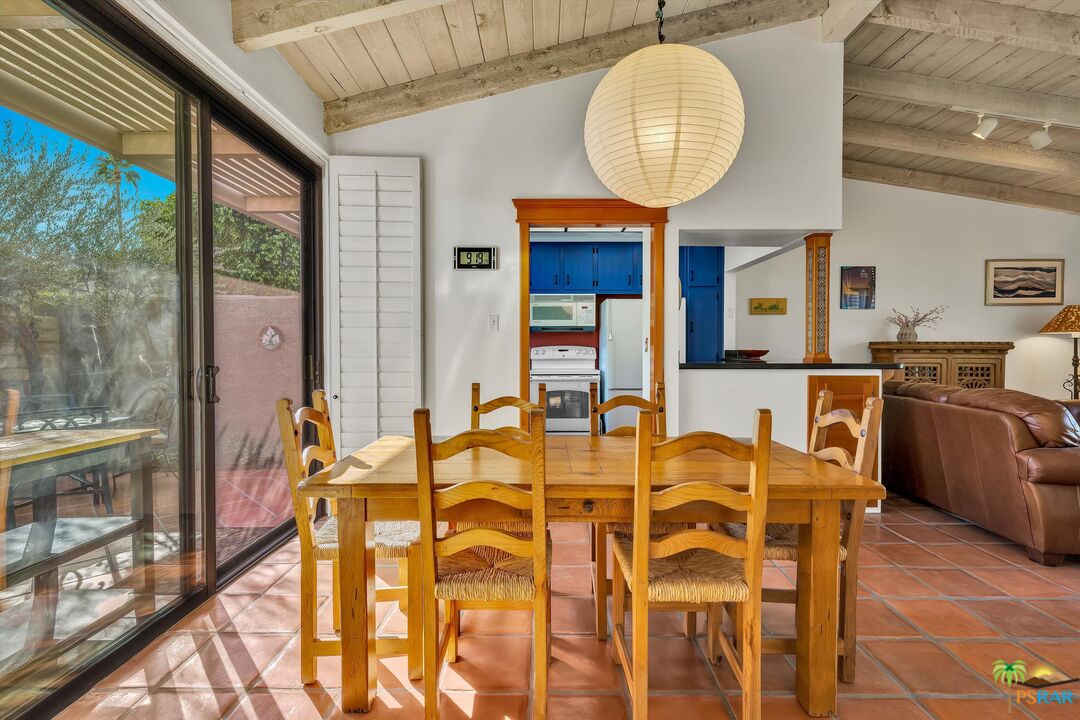 Image 9 for 845  N CALLE DE PINOS