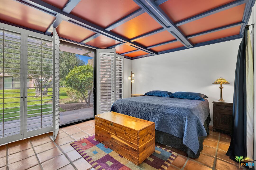 Image 10 for 845  N CALLE DE PINOS