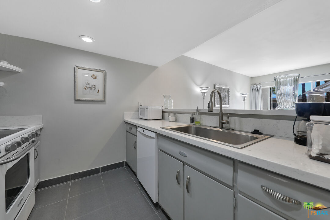 Image 11 for 277 ALEJO RD #206