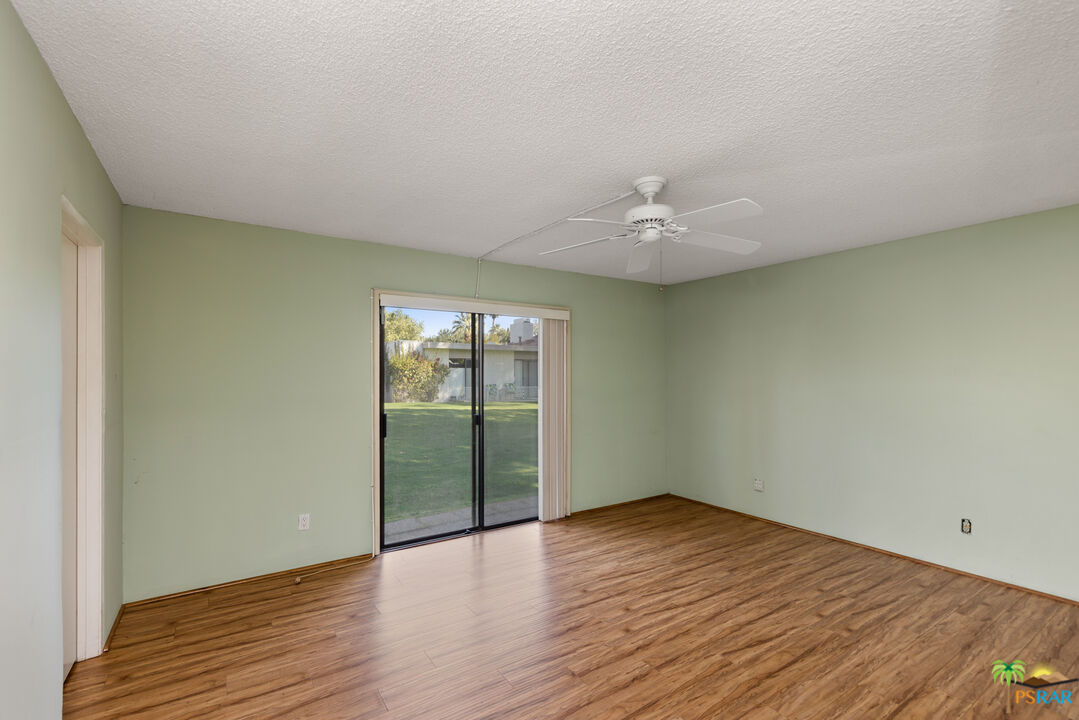 Image 15 for 2134 S SUNSHINE CIR