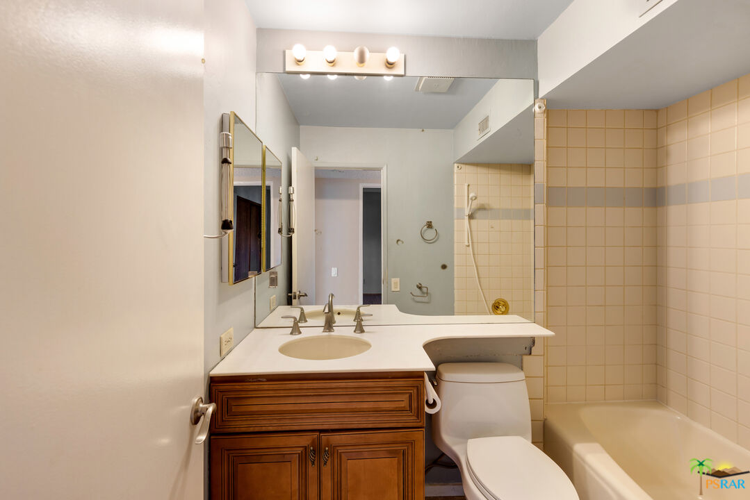 Image 20 for 2134 S SUNSHINE CIR