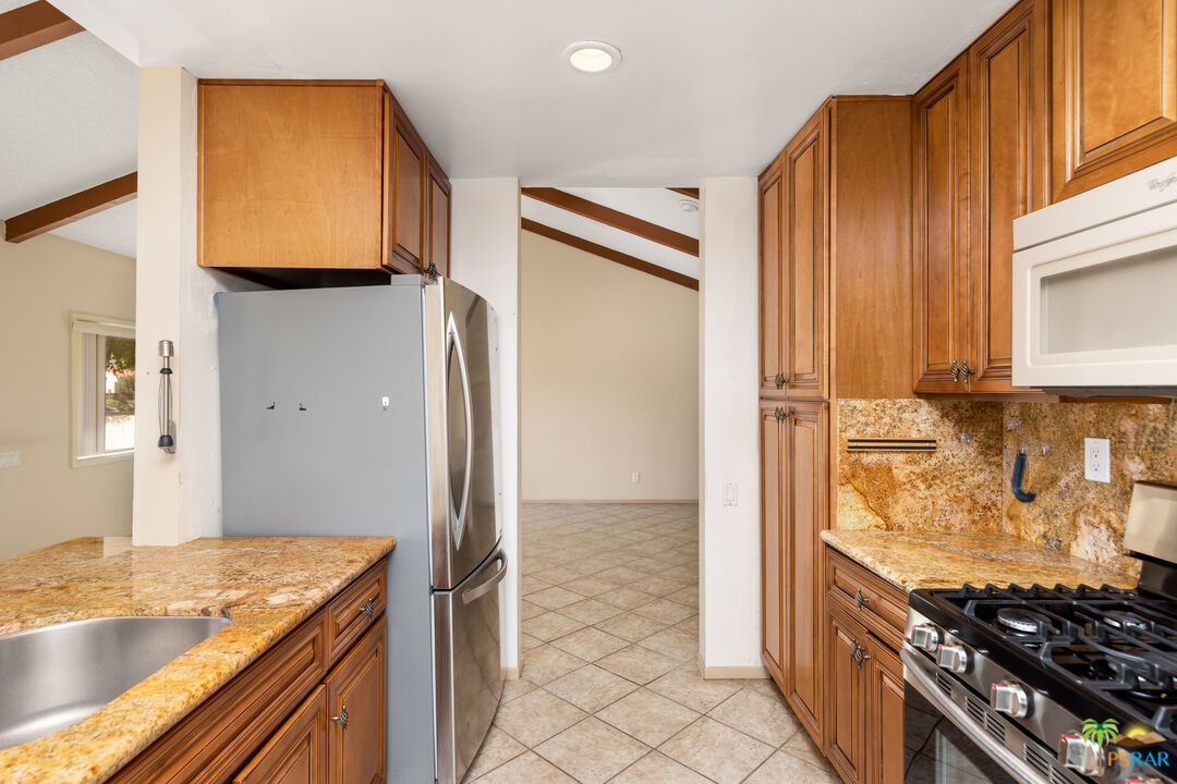 Image 13 for 2134 S SUNSHINE CIR