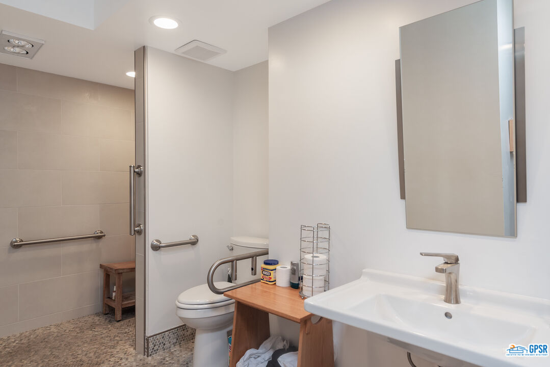 Image 17 for 73700 GRAPEVINE ST #6