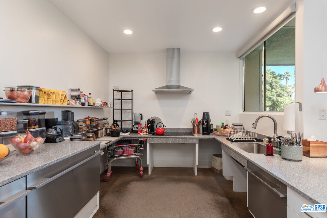 Image 7 for 73700 GRAPEVINE ST #6