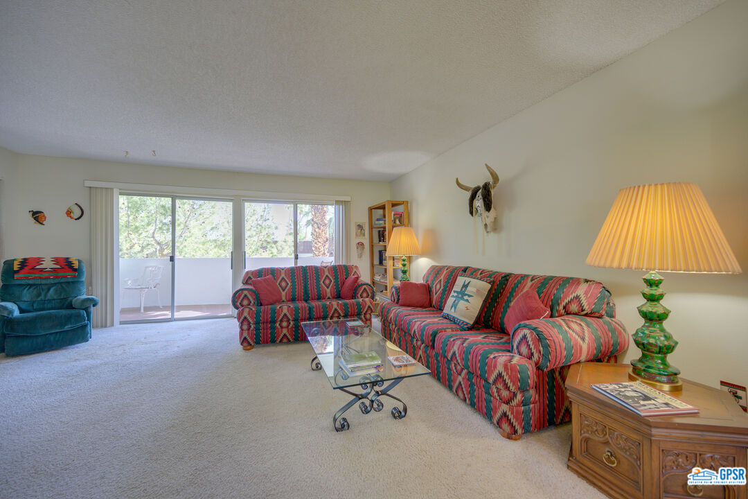 Image 4 for 2300 PALM CANYON DR #31
