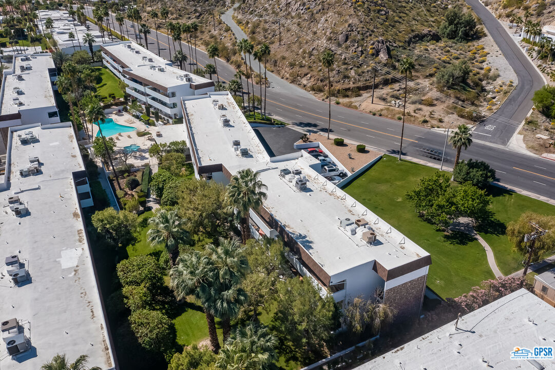 Image 42 for 2300 PALM CANYON DR #31