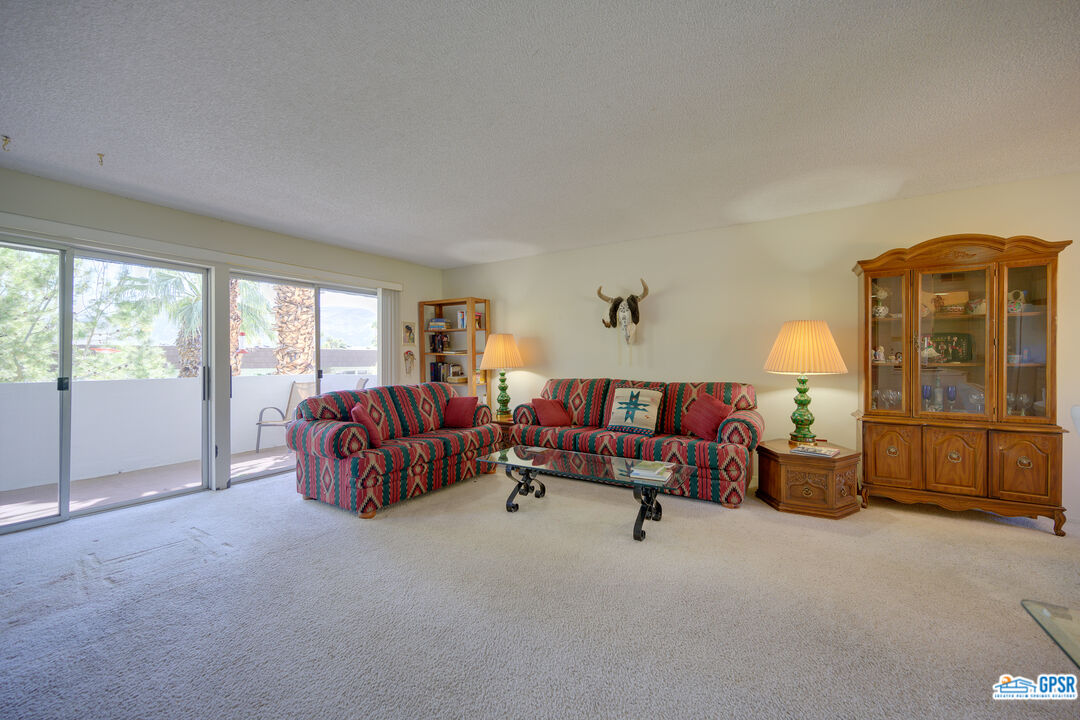 Image 2 for 2300 PALM CANYON DR #31