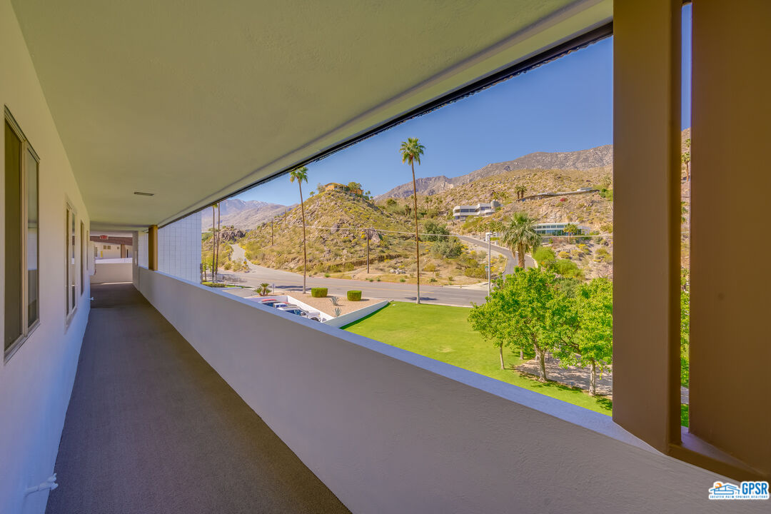 Image 9 for 2300 PALM CANYON DR #31
