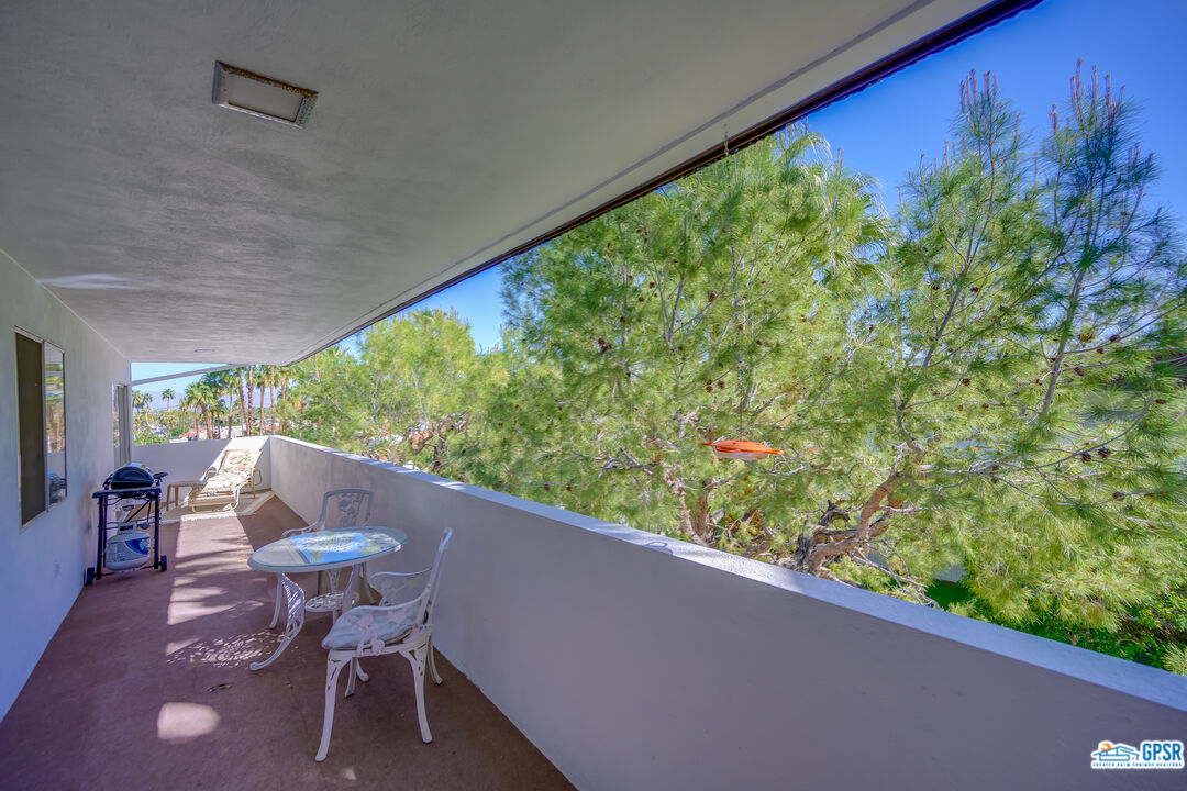 Image 10 for 2300 PALM CANYON DR #31