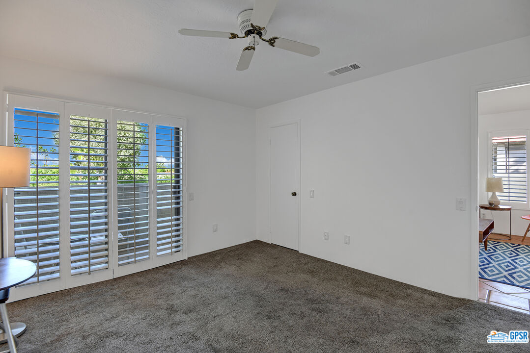 Image 14 for 1150 AMADO RD #8B2