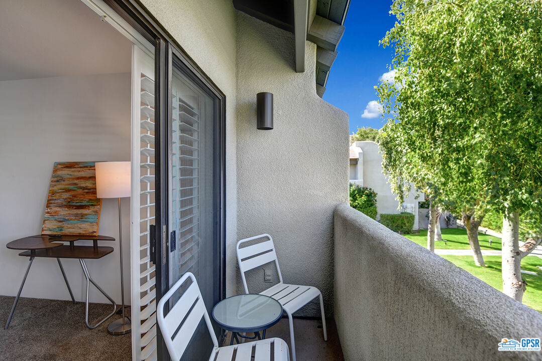 Image 15 for 1150 AMADO RD #8B2