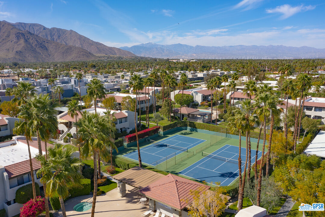 Image 4 for 1150 AMADO RD #8B2
