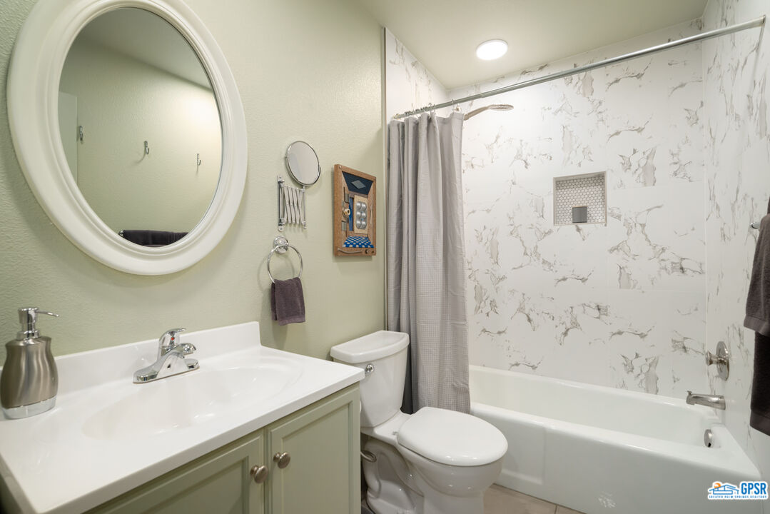 Image 41 for 747 RIVERSIDE DR #3