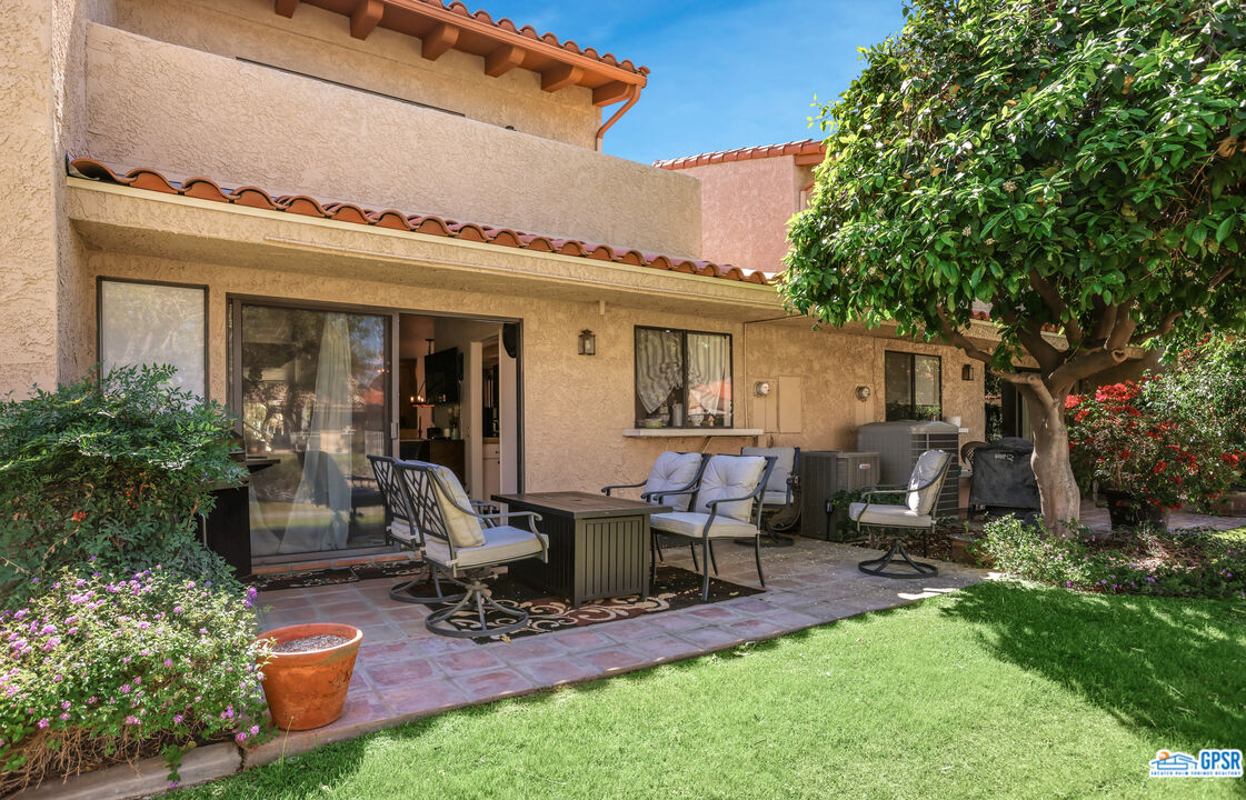 Image 31 for 494 E CALLE BEGONIA