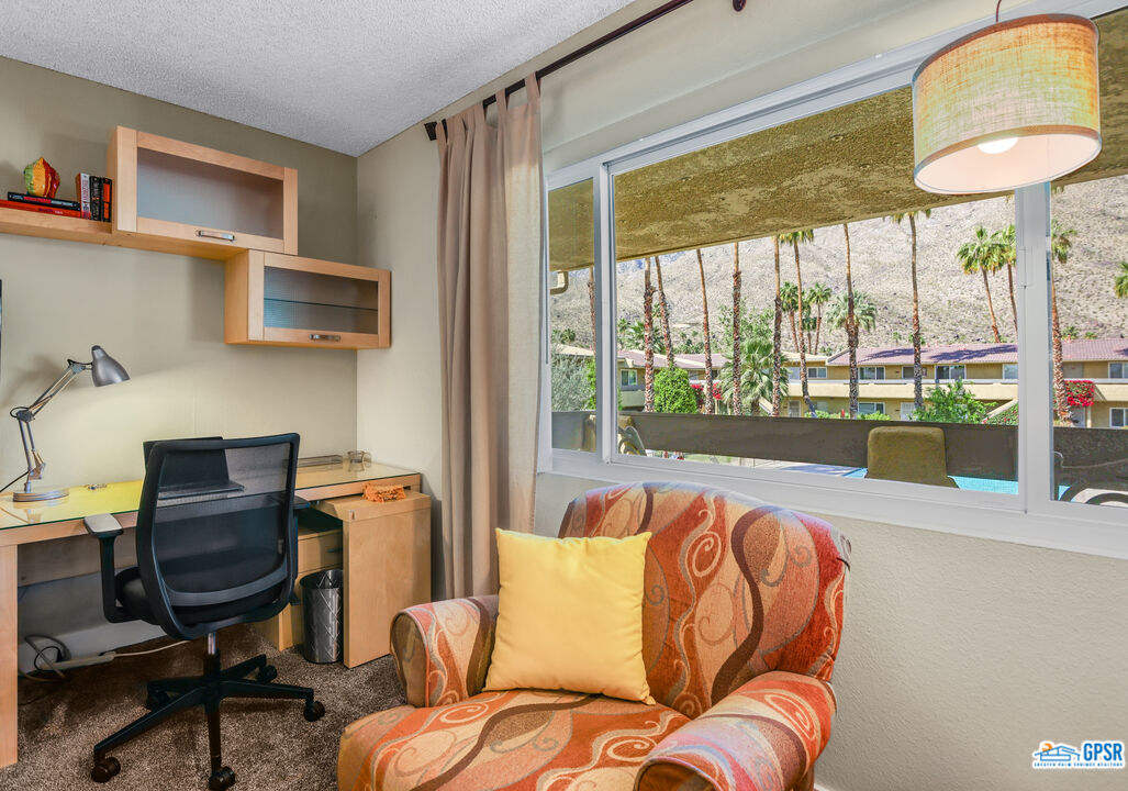 Image 4 for 1950 PALM CANYON DR #139