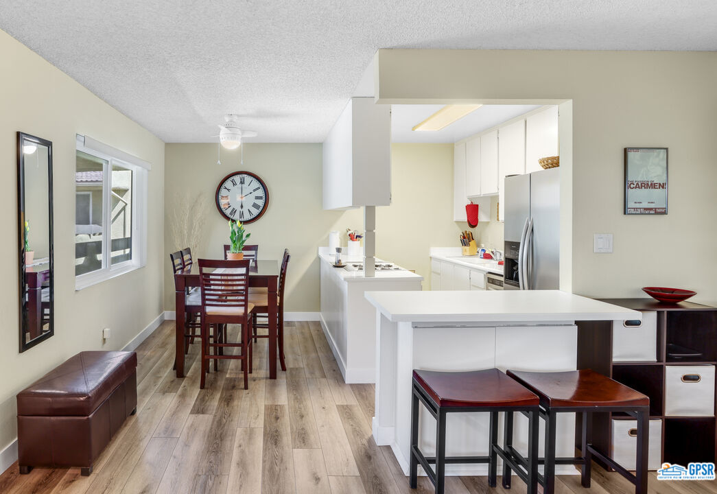 Image 6 for 1950 PALM CANYON DR #139