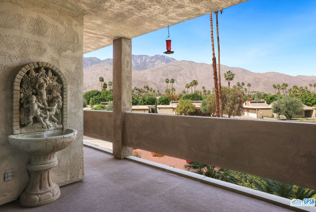 Image 32 for 1630 LA REINA WAY #2B