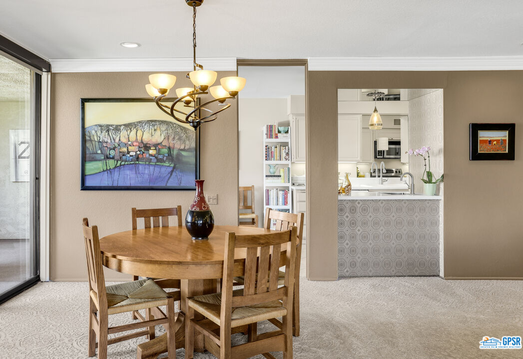 Image 16 for 1630 LA REINA WAY #2B